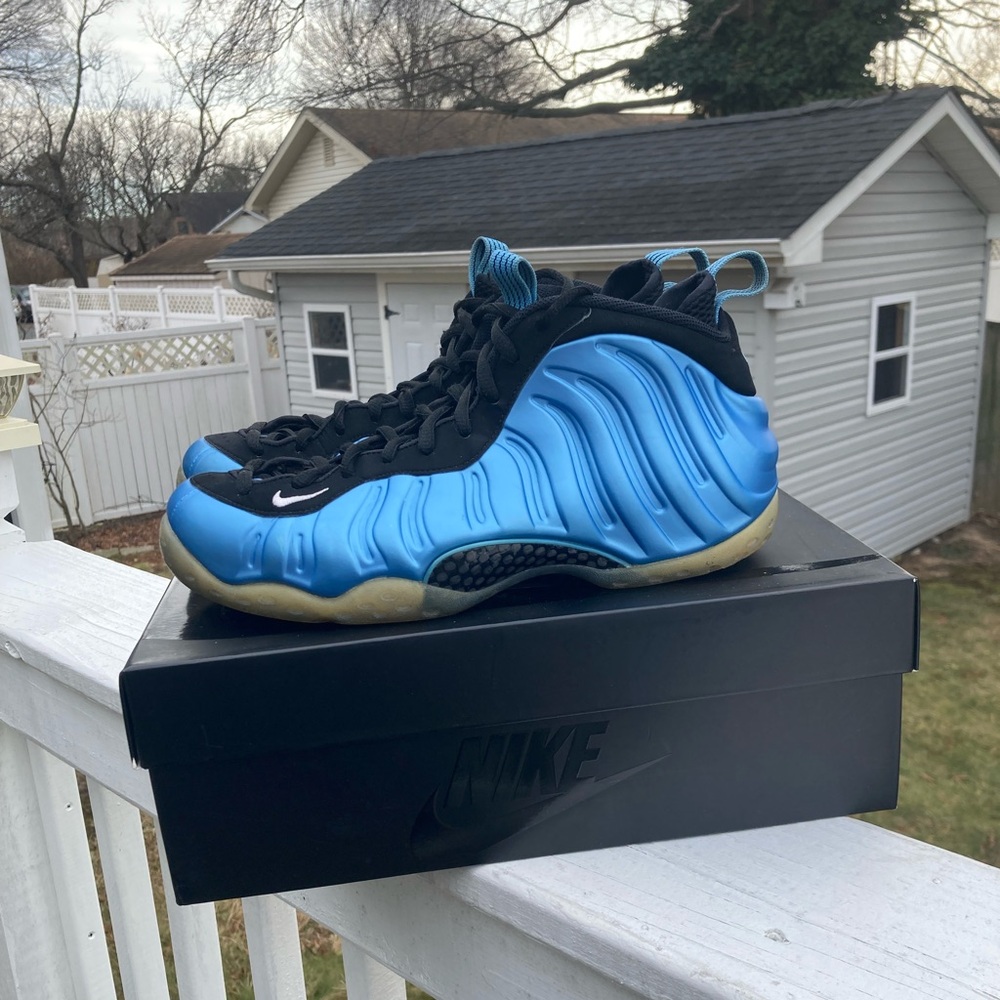 Nike Foamposite One PRM University Blue size 9 mens